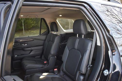 2023 Honda Pilot Touring 8-Passenger