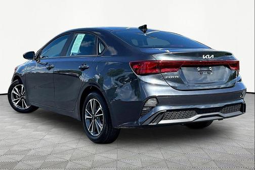 Gravity Gray 2023 Kia Forte LXS