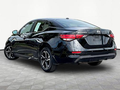 Super Black 2024 Nissan Sentra SV
