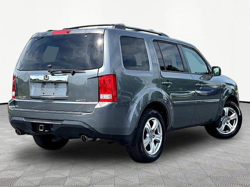 Polished Metal Metallic 2012 Honda Pilot EX-L