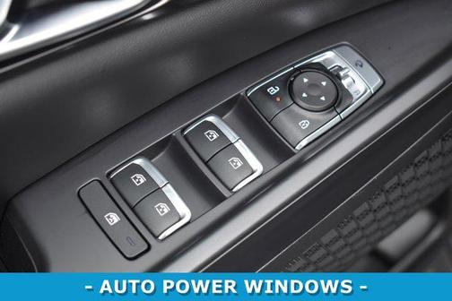 2025 Kia Carnival SX