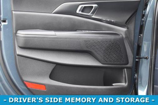 2025 Kia Carnival SX