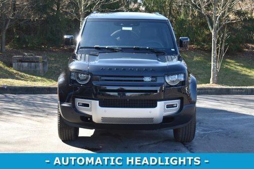 Santorini Black Metallic 2025 Land Rover Defender 110 P300