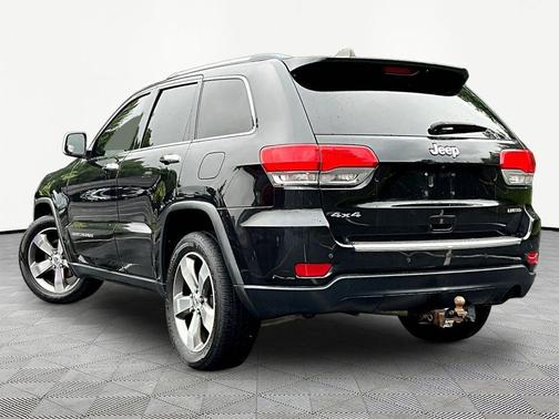 Brilliant Black Crystal Pearlcoat 2015 Jeep Grand Cherokee Limited