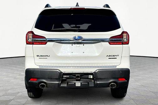 Crystal White Pearl 2020 Subaru Ascent Limited 7-Passenger