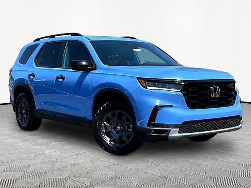 Diffused Sky Pearl 2025 Honda Pilot TrailSport