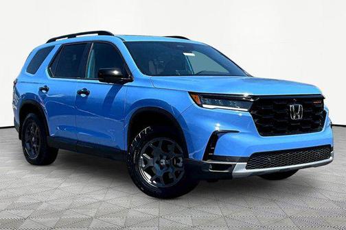 Diffused Sky Pearl 2025 Honda Pilot TrailSport
