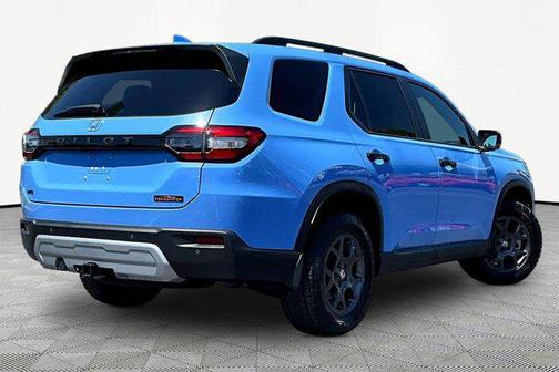 Diffused Sky Pearl 2025 Honda Pilot TrailSport