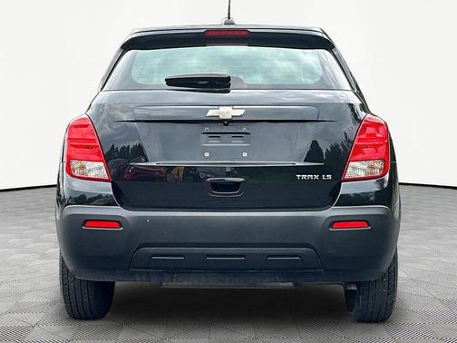 Black Granite Metallic 2016 Chevrolet Trax LS
