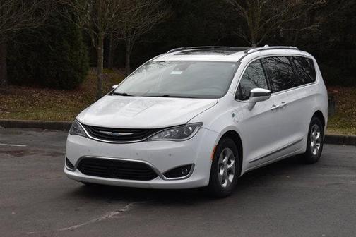 2018 Chrysler Pacifica Hybrid Limited