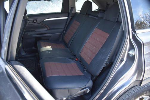 2015 Toyota Highlander LE