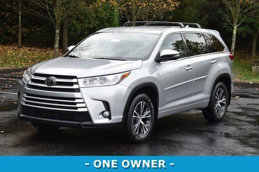 2017 Toyota Highlander LE