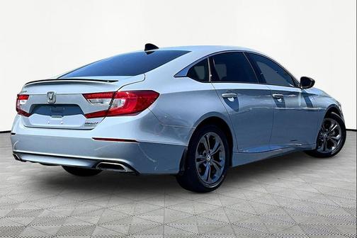 Lunar Silver Metallic 2022 Honda Accord Sport SE 1.5T