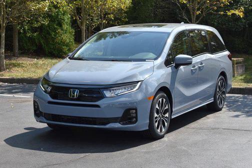 Sonic Gray Pearl 2026 Honda Odyssey Elite