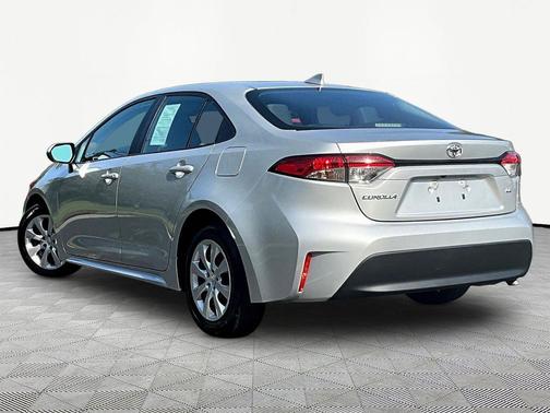 Silver 2024 Toyota Corolla LE