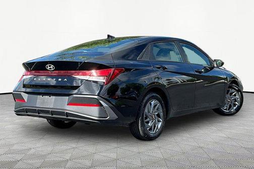 Abyss Black 2024 Hyundai ELANTRA SEL