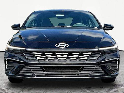 Abyss Black 2024 Hyundai ELANTRA SEL