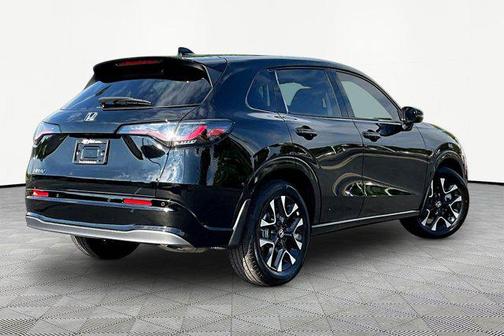 Crystal Black Pearl 2026 Honda HR-V EX-L