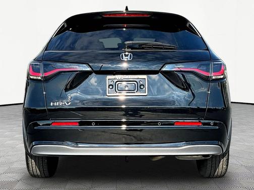 Crystal Black Pearl 2026 Honda HR-V EX-L
