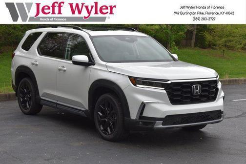2025 Honda Pilot Touring 8-Passenger