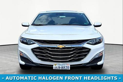 Summit White 2024 Chevrolet Malibu FWD 1LT