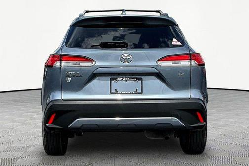 Celestite 2022 Toyota Corolla Cross LE