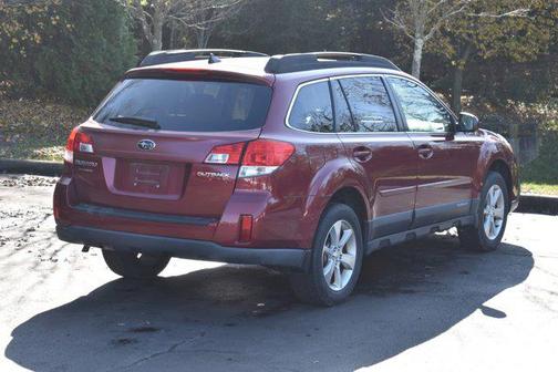 2013 Subaru Outback 2.5i Limited