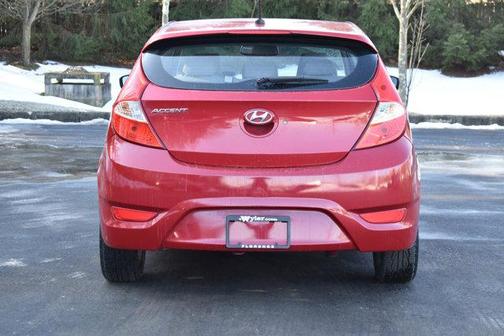 2013 Hyundai Accent SE
