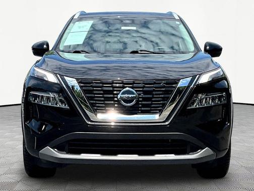 Super Black 2021 Nissan Rogue SV
