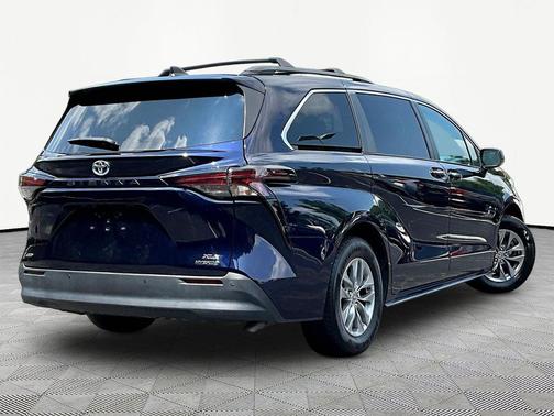 Blueprint 2024 Toyota Sienna XLE