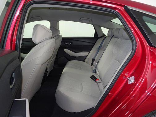 2025 Honda Accord LX 1.5T