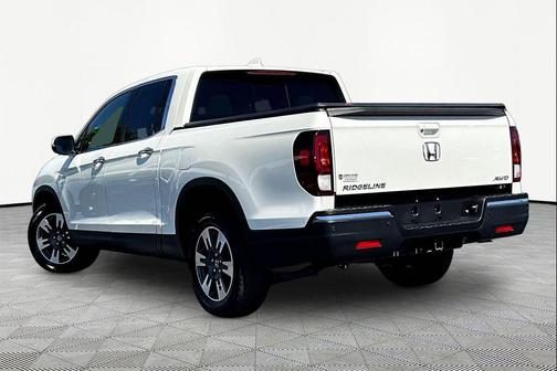 White Diamond Pearl 2019 Honda Ridgeline RTL-E