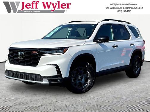 Platinum White Pearl 2024 Honda Pilot TrailSport