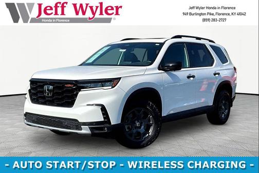 Platinum White Pearl 2024 Honda Pilot TrailSport