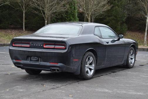 2015 Dodge Challenger SXT