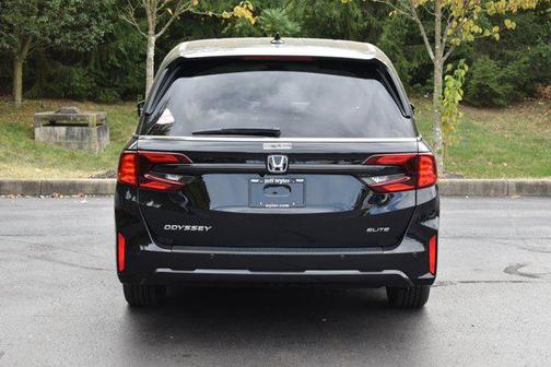 Celestial Blue Metallic 2026 Honda Odyssey Elite