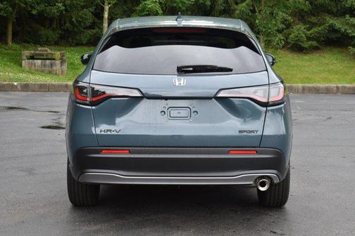 Nordic Forest Pearl 2026 Honda HR-V AWD Sport