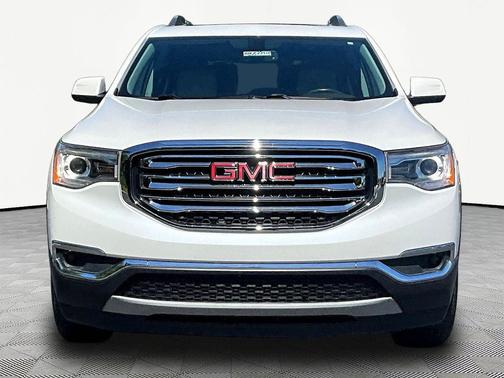 White Frost Tricoat 2019 GMC Acadia SLT-1