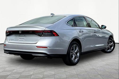 Solar Silver Metallic 2024 Honda Accord EX