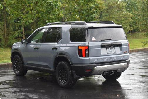 Sonic Gray Pearl 2026 Honda Passport AWD TrailSport Elite Blackout