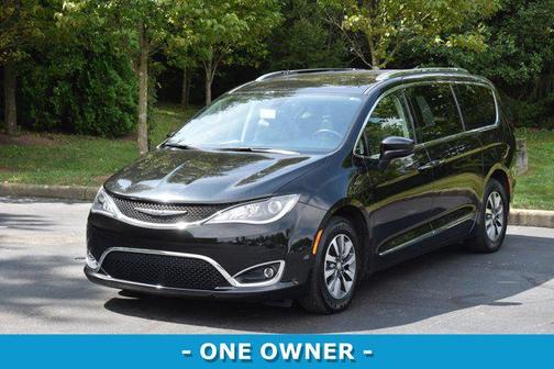 2020 Chrysler Pacifica Touring-L Plus