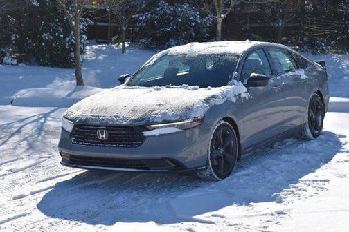 2023 Honda Accord Hybrid Sport-L