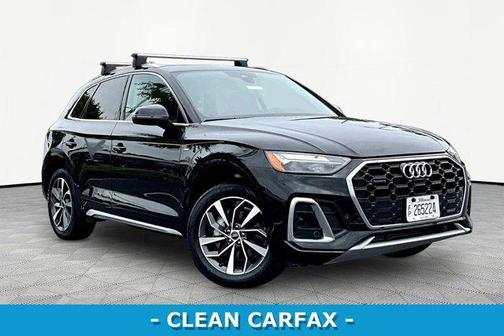 Mythos Black Metallic 2024 Audi Q5 45 S line Premium Plus