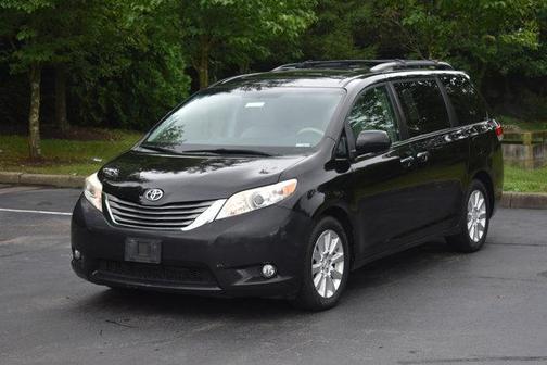 2012 Toyota Sienna XLE