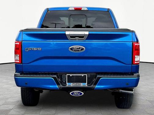 Blue 2015 Ford F-150 XLT
