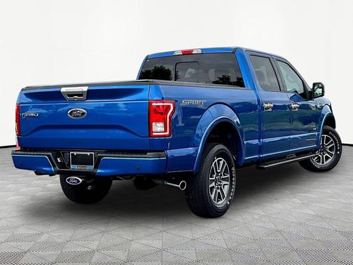 Blue 2015 Ford F-150 XLT