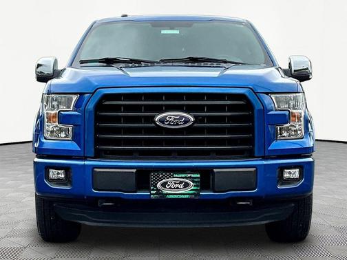 Blue 2015 Ford F-150 XLT
