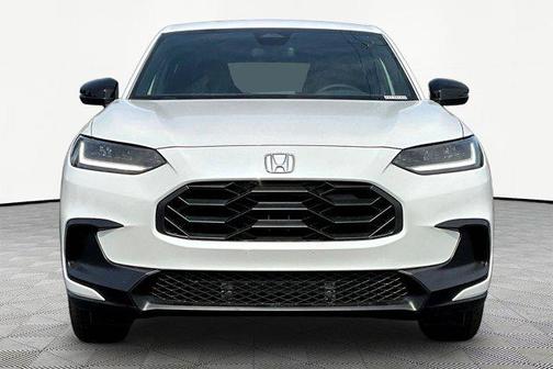 Platinum White Pearl 2026 Honda HR-V AWD Sport