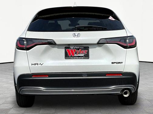 Platinum White Pearl 2026 Honda HR-V AWD Sport