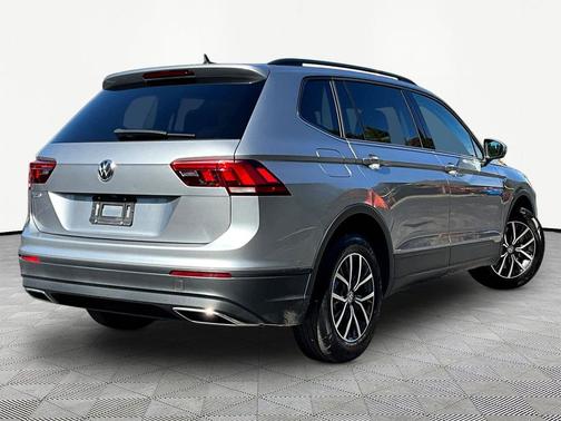 Platinum Gray Metallic 2021 Volkswagen Tiguan 2.0T S